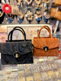 Lightweight & easy to carry Handbag