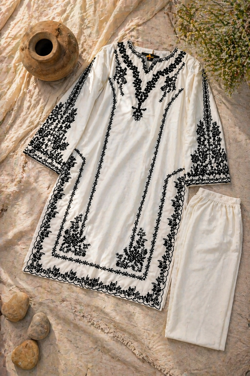 A Midnight Ivory Elegance – Embroidered Lawn Suit